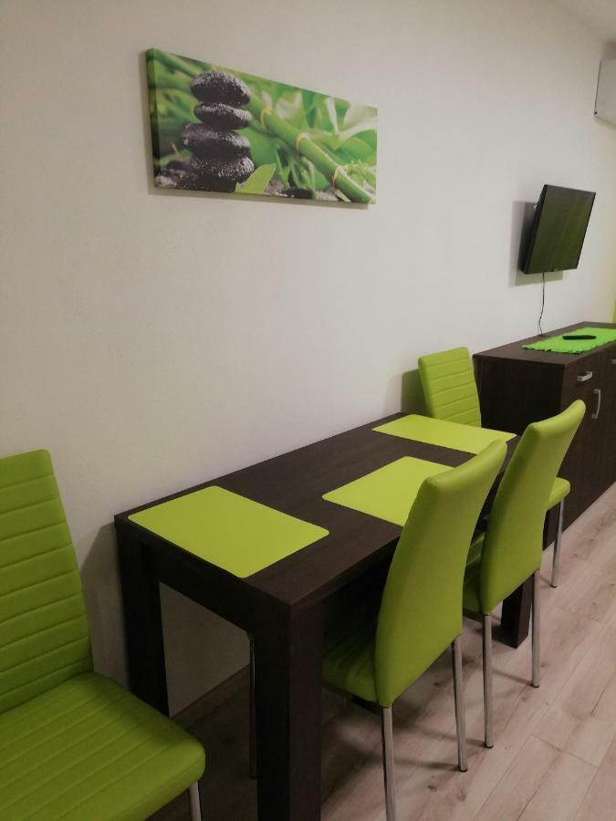 Apartman Diamond โปดไฮสกา ภายนอก รูปภาพ
